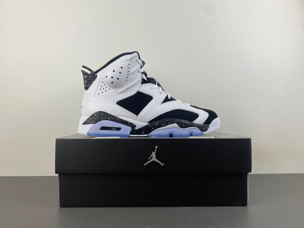 Air Jordan 6 Retro 'Oreo' 2026