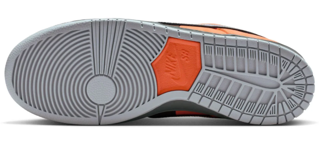 Nike SB Dunk Low Pro 'Muni Fast Pass' - Skate Shoes