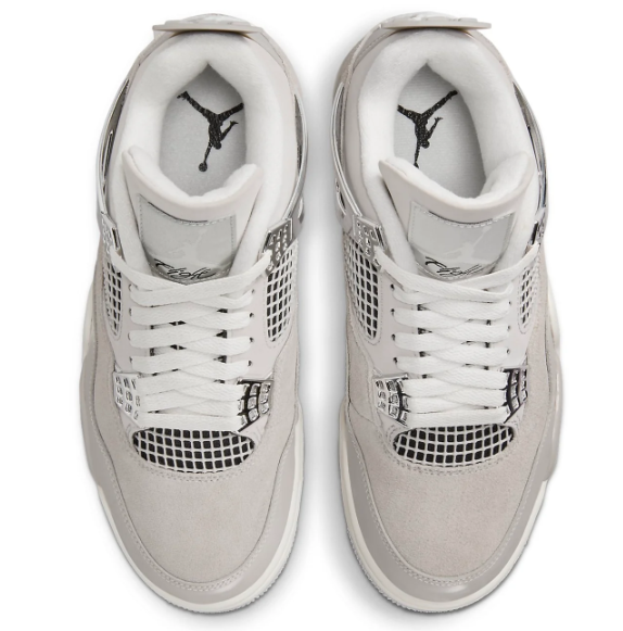 Air Jordan 4 Retro 'Frozen Moments' Women's Sneaker